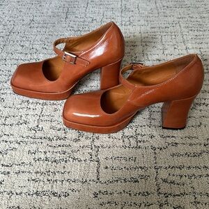 Platform Maryjane L’Intervalle